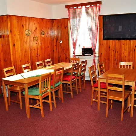 Pensionat Chata U Kostela *