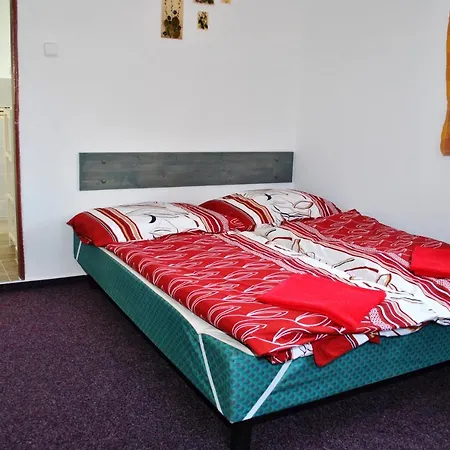 Pensionat Chata U Kostela